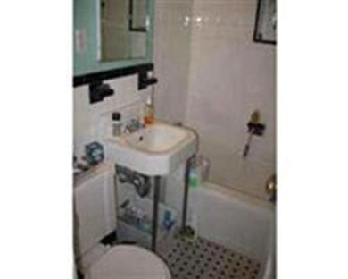 42 Dean Rd unit 1, Brookline, MA 02445 - photo 6