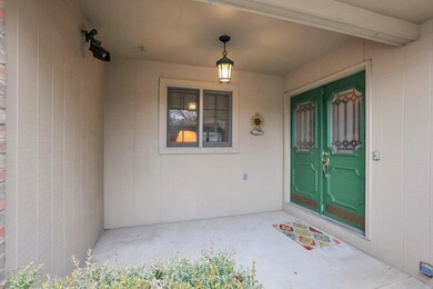 1140 Northport Dr, Columbus, OH 43235 - photo 2