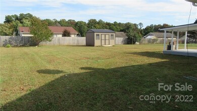 115 Hyde Ln, Statesville, NC 28625 - photo 5