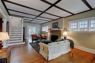 19 Grotto Ave, Providence, RI 02906 - photo 5