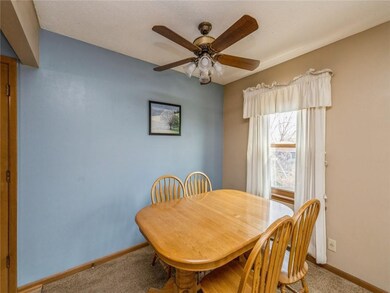 3213 Brookview Dr, West Des Moines, IA 50265 - photo 6