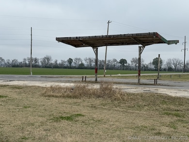 9999 Oklahoma 100, Webbers Falls, OK 74470 - photo 3