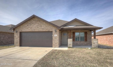 3318 Emilee Ruth Cir, Joplin, MO 64804 - photo 2
