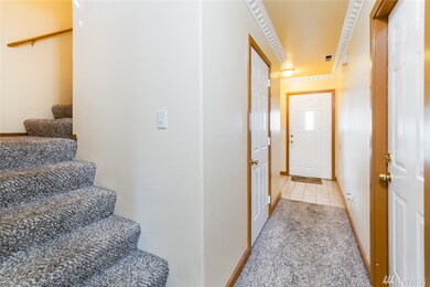 2436 I St NE unit A, Auburn, WA 98002 - photo 3