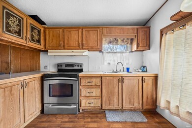 7002 Hunts Riverside, Monticello, IN 47960 - photo 2