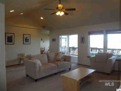 394 Pintail Ln, Moscow, ID 83843 - photo 2