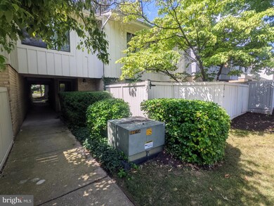 5816 Harness Ct, Columbia, MD 21044 - photo 4