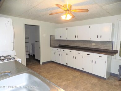 321 N Main St, Eynon, PA 18403 - photo 3