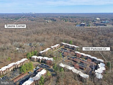 1660 Parkcrest Cir unit 101, Reston, VA 20190 - photo 5