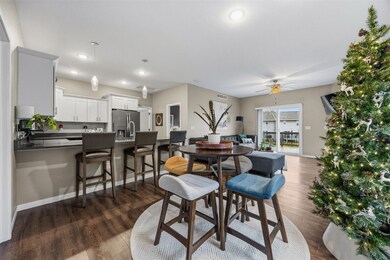 1250 Daisy Cir, North Liberty, IA 52317 - photo 3