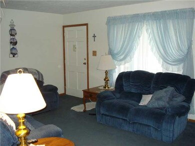 Living Room. 12X19 LIVING ROOM