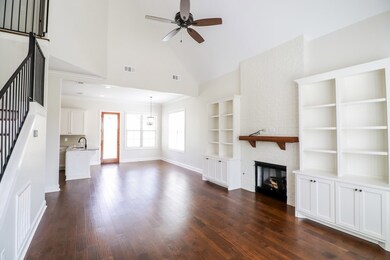 412 Elizabeth Ct, Oxford, MS 38655 - photo 2