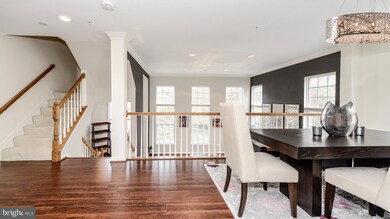 1948 Crescent Park Dr, Reston, VA 20190 - photo 7