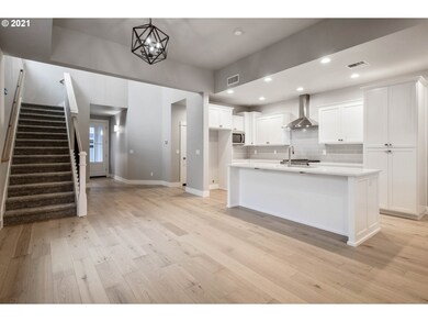 1545 Alsea Dr, Coburg, OR 97408 - photo 4