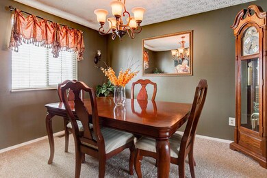 Dining room.
