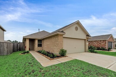 811 Deerhurst Ln, Magnolia, TX 77354 - photo 2