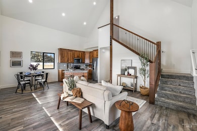 254 W 1st St, Wendell, ID 83355 - photo 4