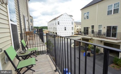 22504 Phillips St unit 503, Clarksburg, MD 20871 - photo 6