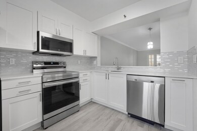 Cypress Bend unit 402, Pompano Beach, FL 33069 - photo 5