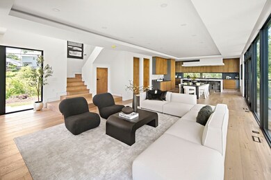 59 Lake View Rd, East Weymouth, MA 02189 - photo 4