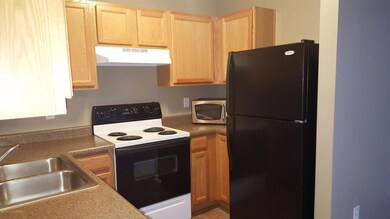 6713 Arbor Creek Dr unit 19, Louisville, KY 40228 - photo 5