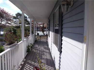 35 Kirby St, Barrington, RI 02806 - photo 4