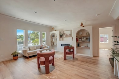 4800 Pickford St, Los Angeles, CA 90019 - photo 3