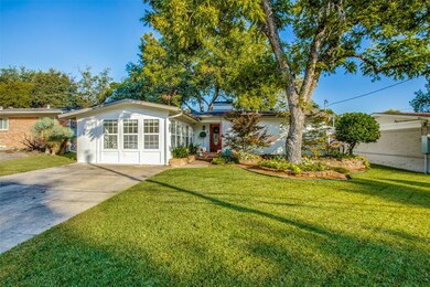 6609 Patrick Dr, Dallas, TX 75214 - photo 2