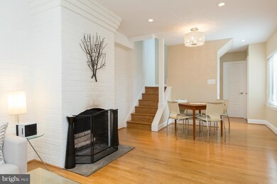 1013 Paper Mill Ct NW unit 1013, Washington, DC 20007 - photo 4