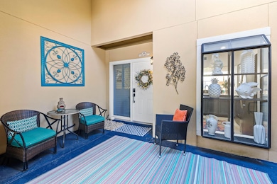 5111 Beachwalk