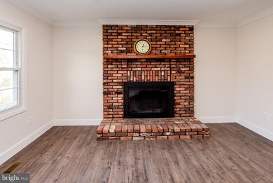 12419 Shadow Ln, Bowie, MD 20715 - photo 4