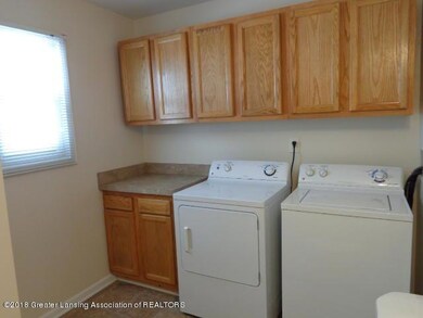 Bath / Laundry Room