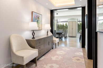 125 Field Point Rd B2 09 - WEB