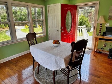 10 Plain St, Pembroke, MA 02359 - photo 4