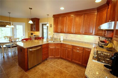 Gorgeous all new kitchen in 2008!