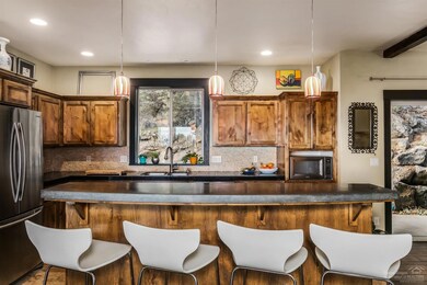 3421 NW Bryce Canyon Ln, Bend, OR 97701 - photo 6