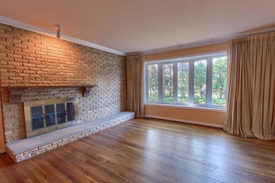 Family Room 2