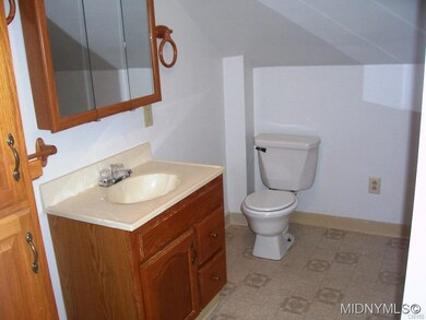 Second Floor Bath