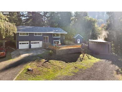 1101 E 15th St, Coquille, OR 97423 - photo 2