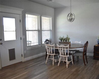 5329 NE Elk Point Rd, Elgin, OK 73538 - photo 6