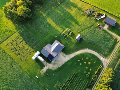 5320 Sunny Ridge Rd, Mineral Point, WI 53565 - photo 7