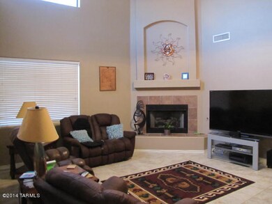 Family room 3