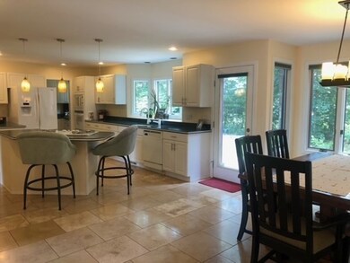 319 Palisades Cir, Stoughton, MA 02072 - photo 5