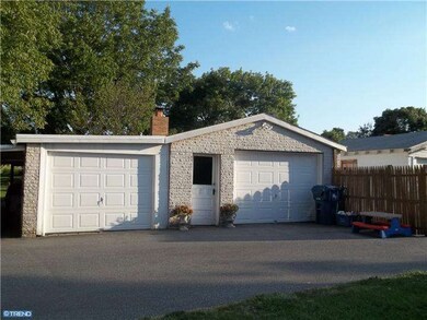 4968 Buckeye Rd, Emmaus, PA 18049 - photo 4