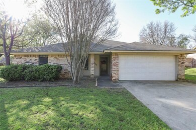 2807 Roundup Trail, Grapevine, TX 76051 - photo 3