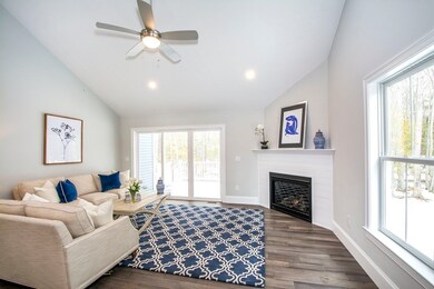 17 Manchester St, Weymouth, MA 02190 - photo 7