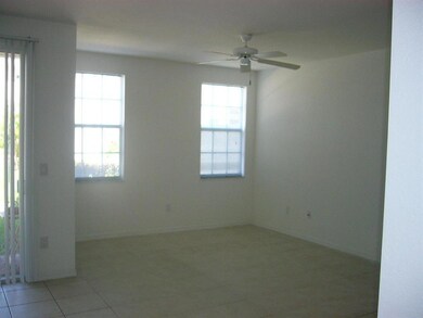 swinton sq 004