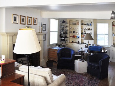 1-Living Room-1-1280px