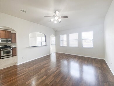 6118 Oxford Lake Dr, Rosenberg, TX 77471 - photo 2