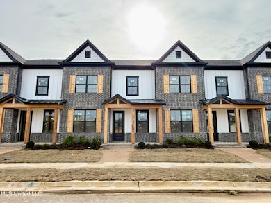 709 Bolivar Dr, Hernando, MS 38651 - photo 2